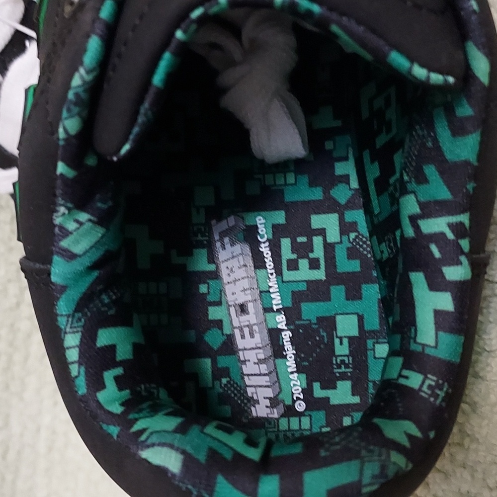 Minecraft Sneakers - Picture 11 of 14